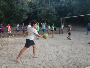 volleyball-poblet-campamentos-inglés-2018.jpg